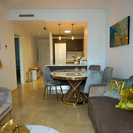 Small Oasis P&O Serviced Apartments Manilva Zewnętrze zdjęcie